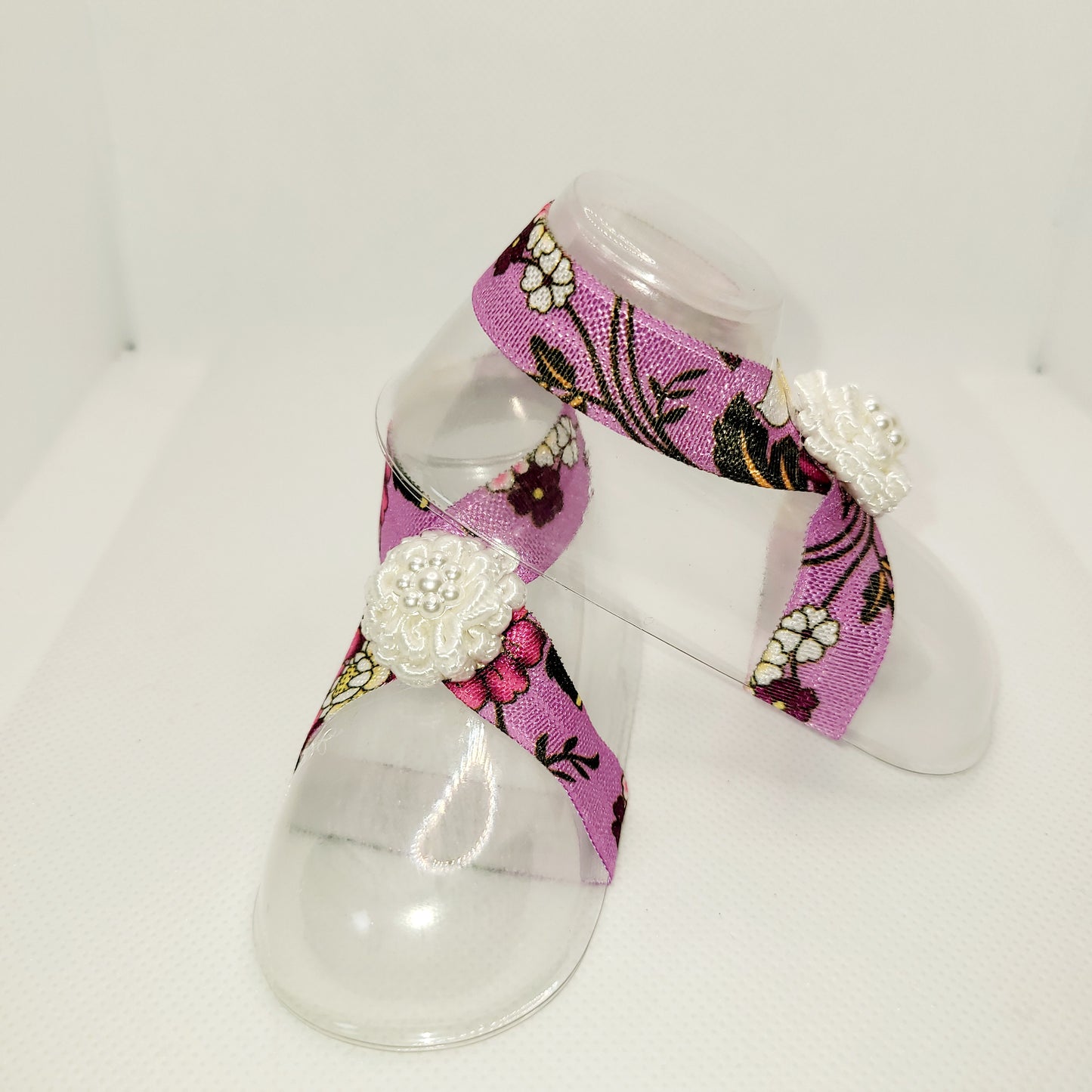 Classic Floral Shoe with White Centerpiece