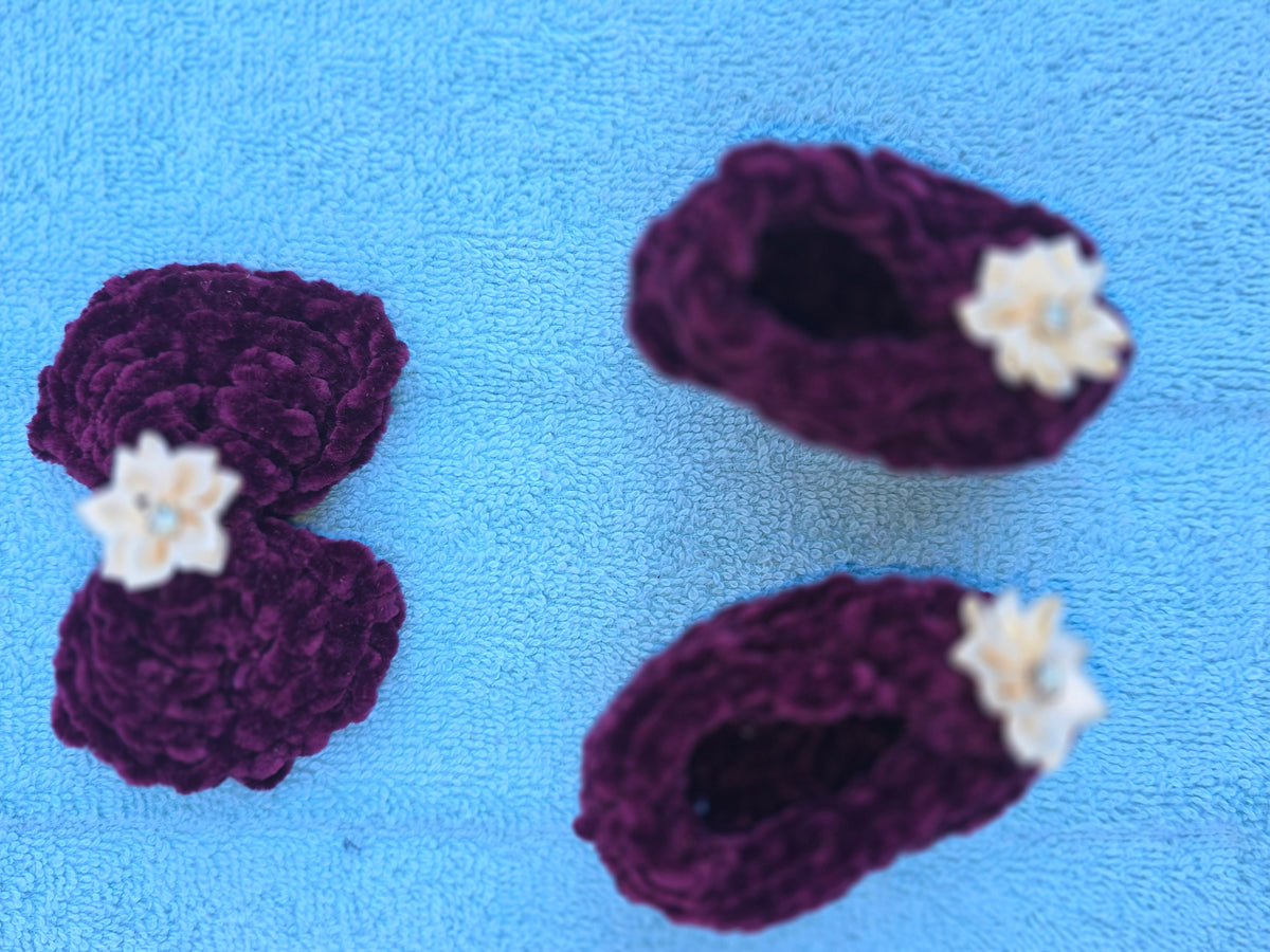 Wine Bootie and Bow