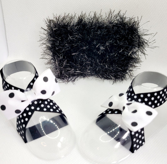 Black Fuzzy Hairbow With Barefoot Sandals (Set)
